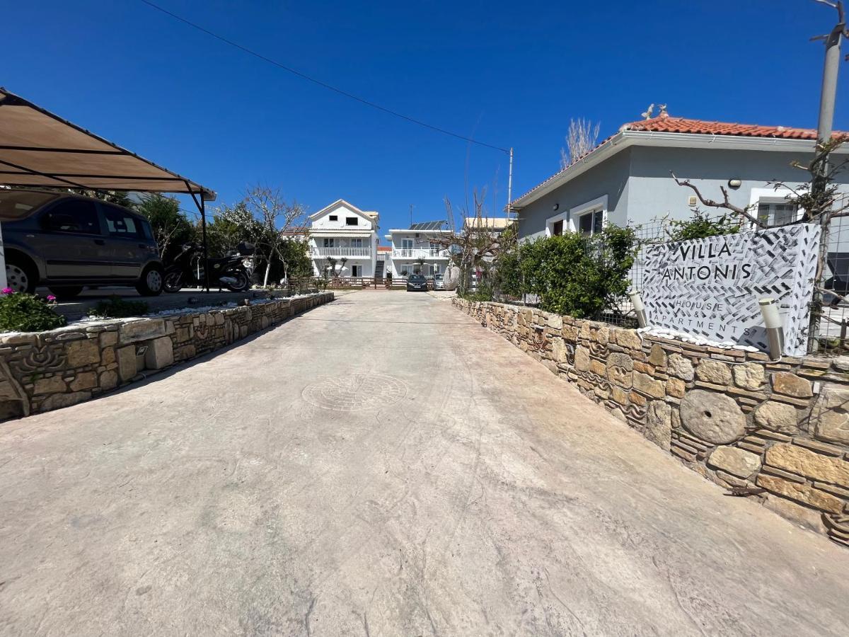 Villa Antonis Deluxe Apartments Amoudi Esterno foto
