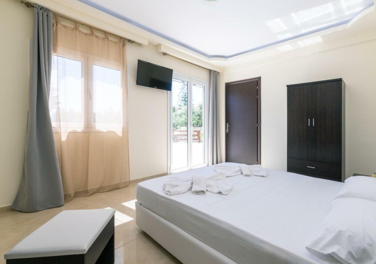 Villa Antonis Deluxe Apartments Amoudi Esterno foto